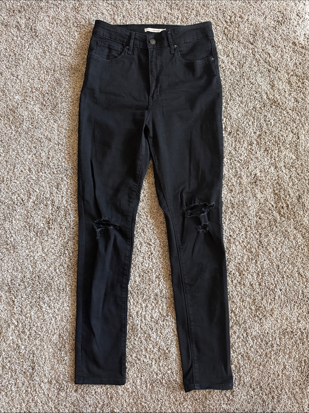 Levi's Black Skinny Jeans with Distressed Knees